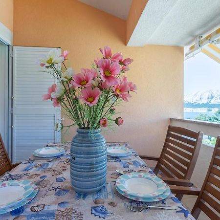 Apartments Ema & Mislav With Terrace باشْكا المظهر الخارجي الصورة