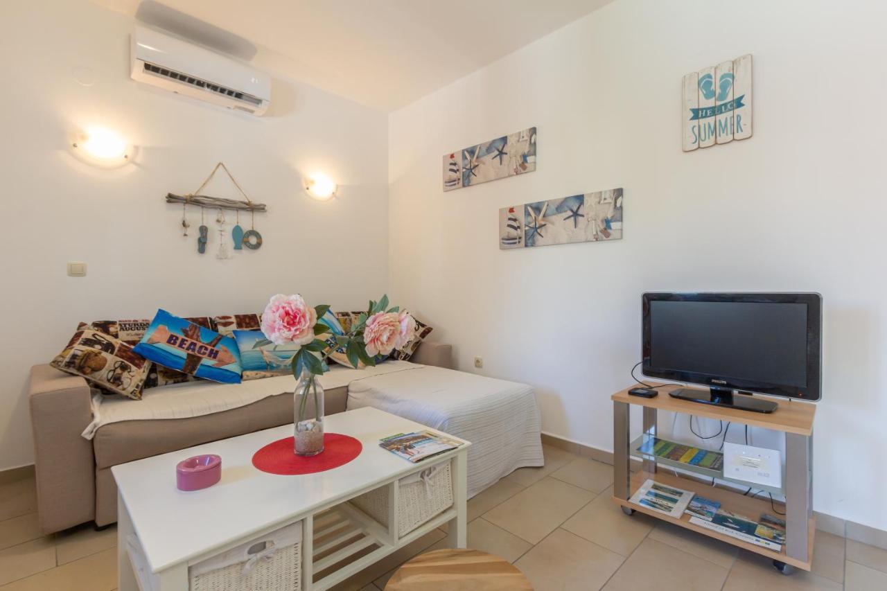 Apartments Ema & Mislav With Terrace باشْكا المظهر الخارجي الصورة